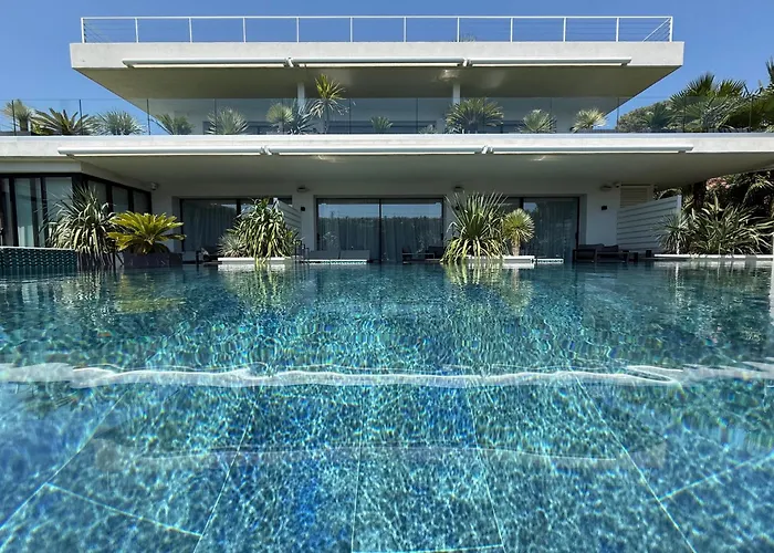 Miami 5* لي إيسامبر
